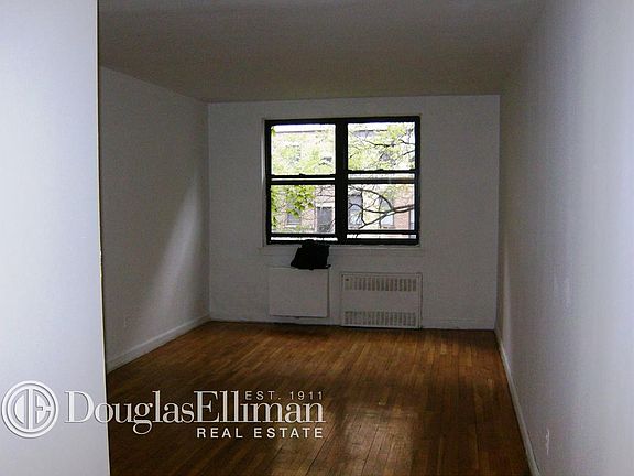 4th image of 329 W 14th St APT C3