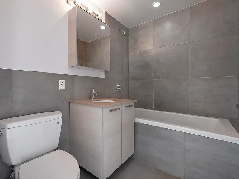 281 Union Ave #PHK — Photo 7