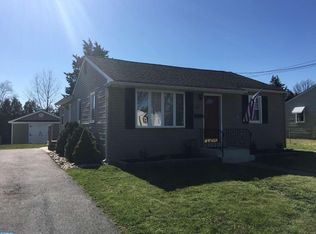 464 N Coles Ave, Maple Shade, NJ 08052
