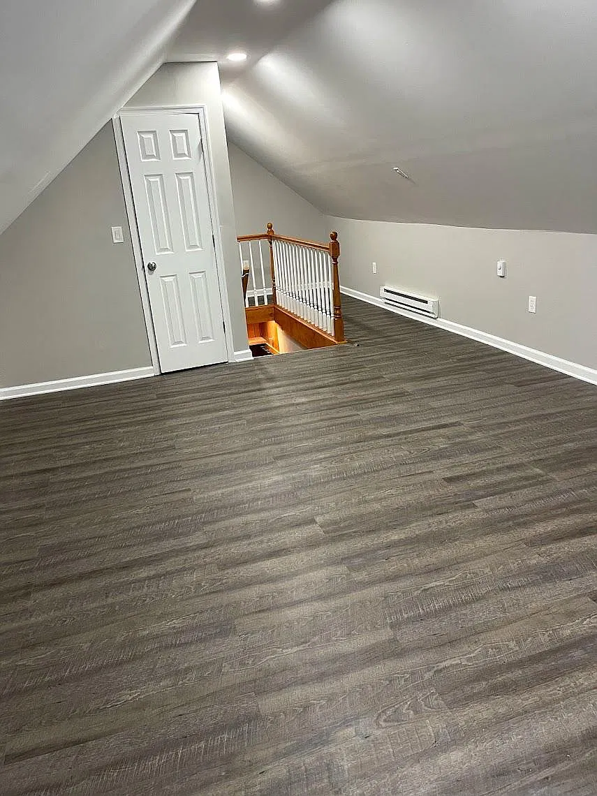 3 bed, 1100 sqft, $2,398 — Photo 3