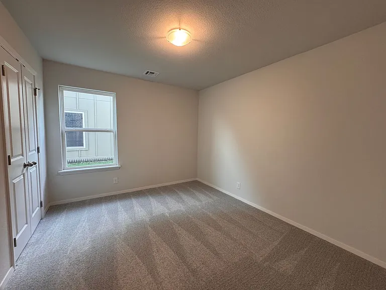 3401 E 153rd St S — Photo 24