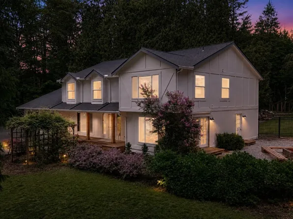33911 NE 66th Street, Carnation, WA 98014