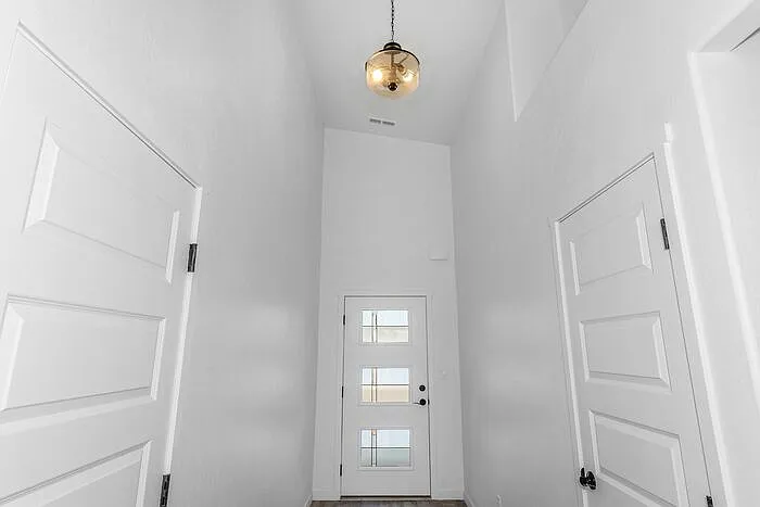 387 Hidden River Dr — Photo 5