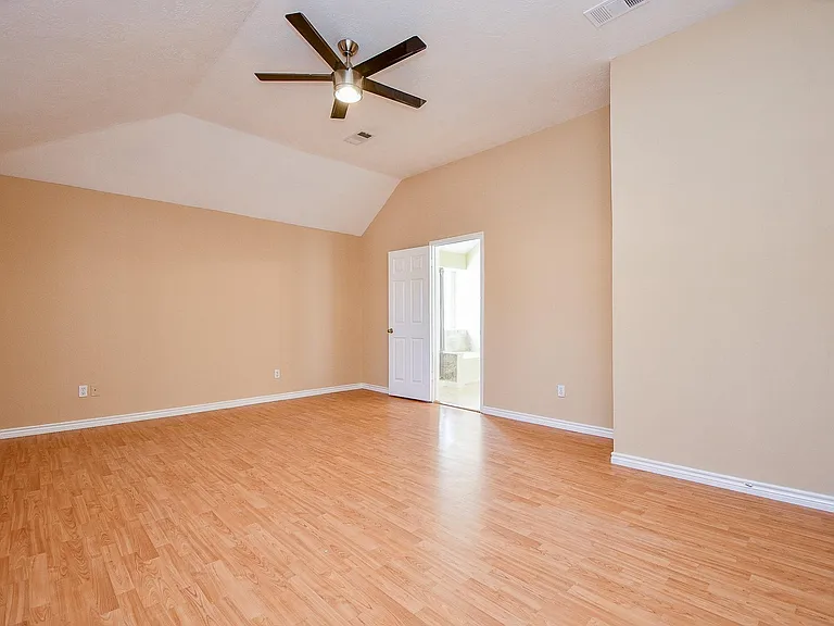 21219 Flat Creek Ln — Photo 22