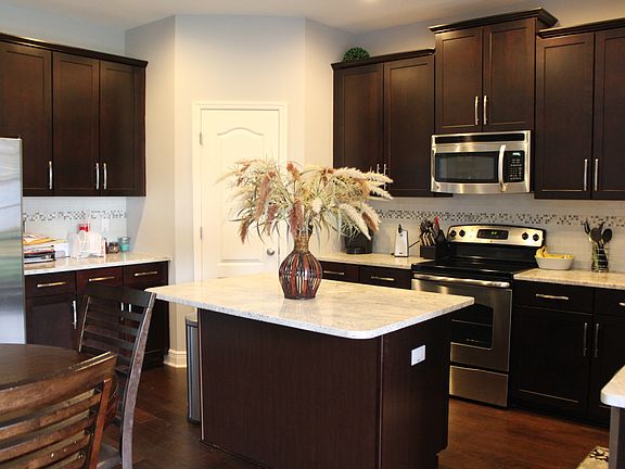 5th image of 10030 Greenshire Way