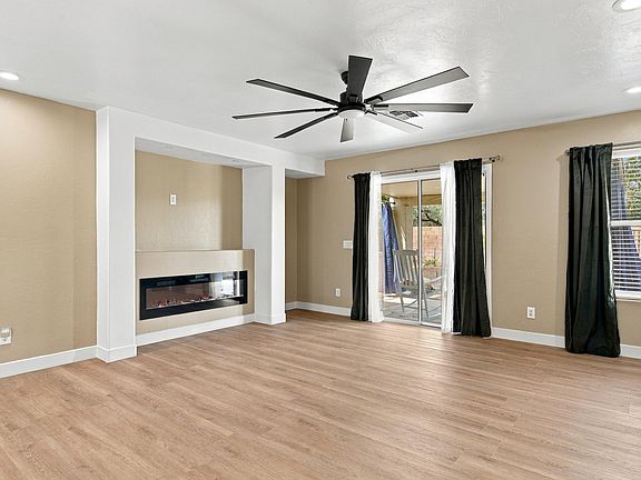 5th image of 3553 E Canter Rd