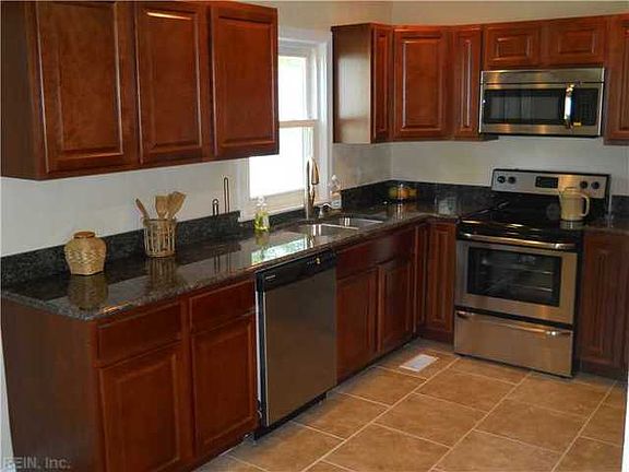2nd image of 2112 Willow Wood Dr