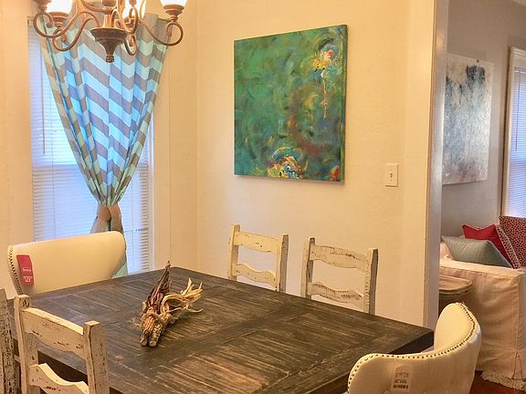 5th image of 299 Nelson Ave #2