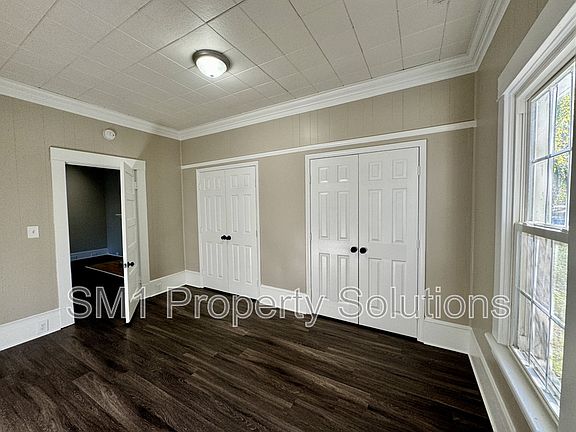 5th image of 1313 Linwood St