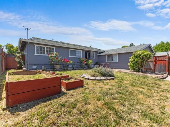 2508 Pomo Trail, Santa Rosa, CA 95403