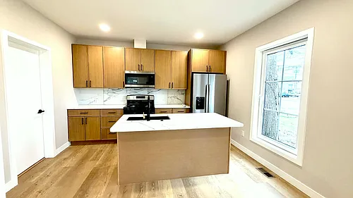 603 Pine St Photo 1