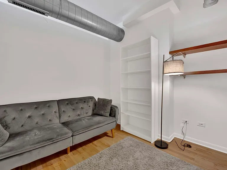 1200 W Monroe St #412 — Photo 20