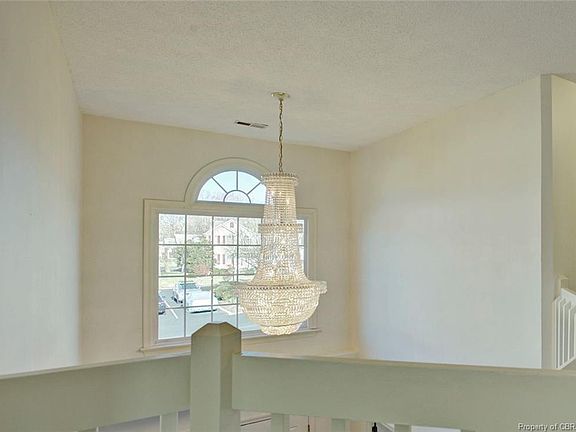 5th image of 214 White Stone Ct