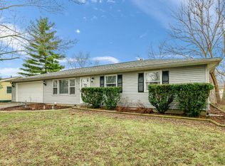 610 Osage Rd, Valparaiso, IN 46385