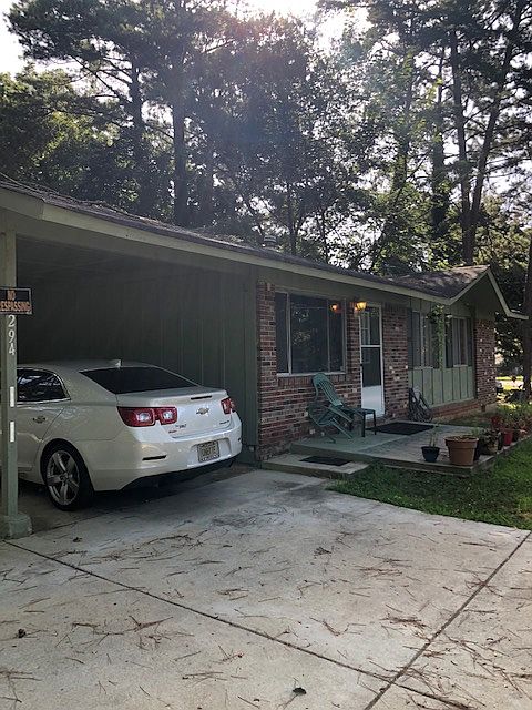 2nd image of 294 Roxbury Dr