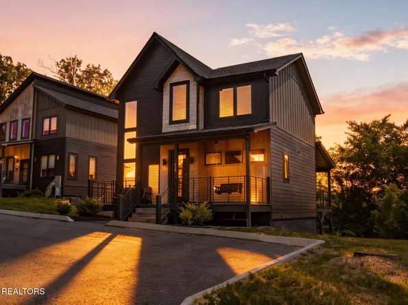 410 Compass Point Way, Sevierville, TN 37876