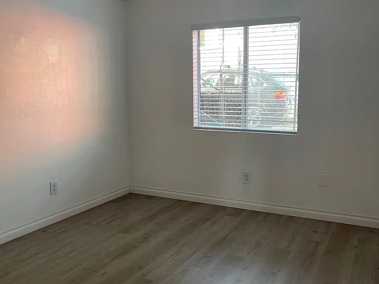 1929 Echo Park Ave #102 — Photo 9