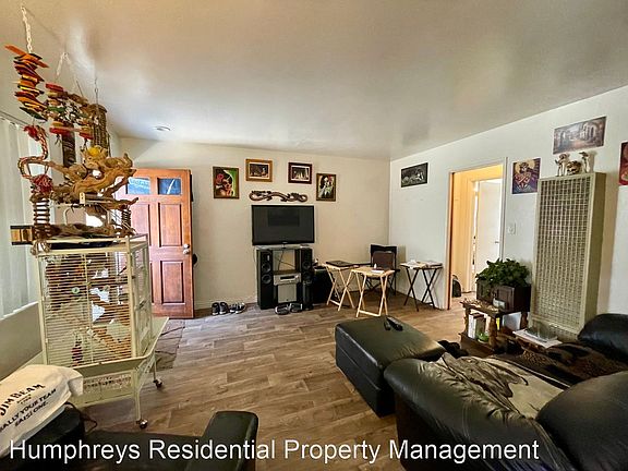 3rd image of 3749 Herman Ave