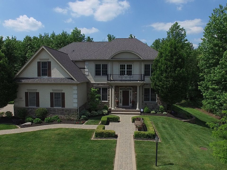 1st image of 5385 Fort Ward Dr