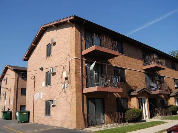 6041 W 64th Pl, Chicago, IL 60638
