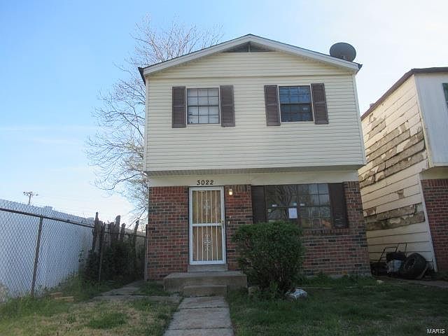 1st image of 3022 Bell Ave