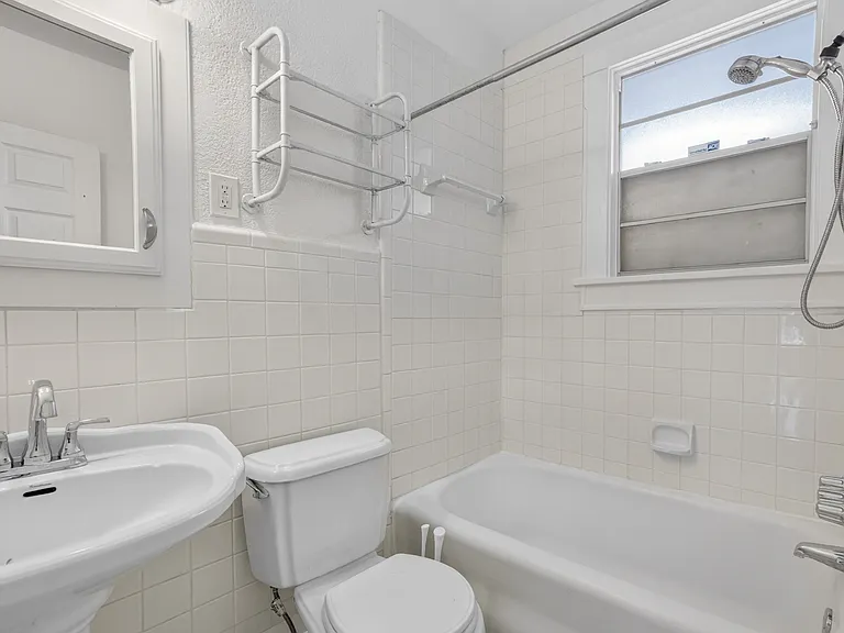 3144 Cockrell Ave — Photo 17