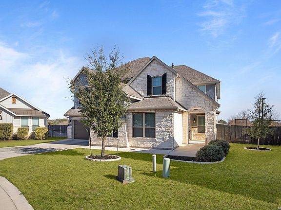 2nd image of 2622 Raven Ridge