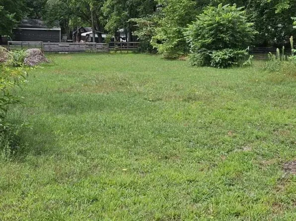 125 Adams St, Allegan, MI 49010