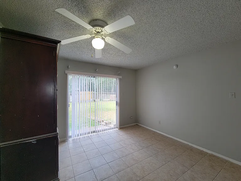 17706 Glenhagen Ct — Photo 13