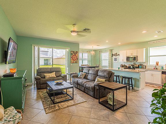 4th image of 12488 NW Stanis Ln