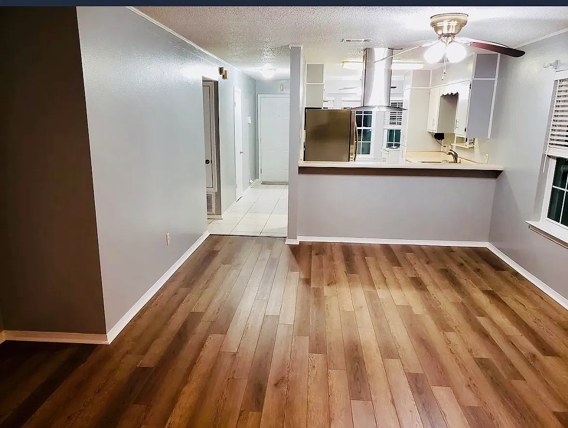 2 bed, 1100 sqft, $1,495 — Photo 4