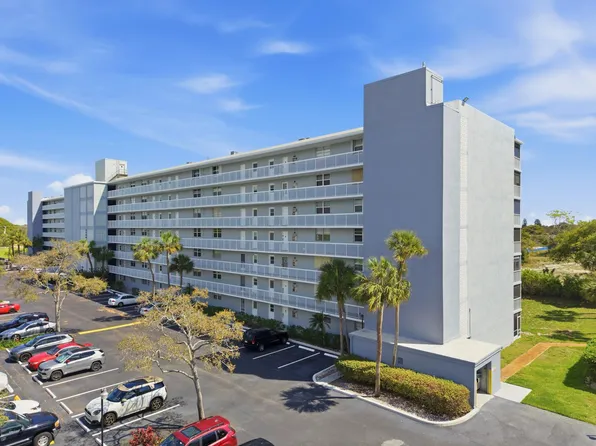 5700 NW 2nd Ave APT 108, Boca Raton, FL 33487