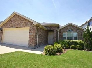 10365 Bradshaw Dr, Fort Worth, TX 76108