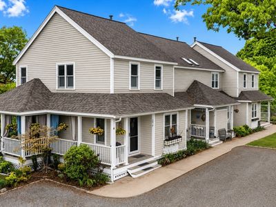 25 Medway St APT D, Dorchester, MA, 02124