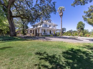 26495 Asti Rd, Cloverdale, CA 95425