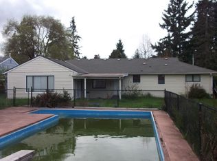 176 Tule Lake Rd E, Tacoma, WA 98445