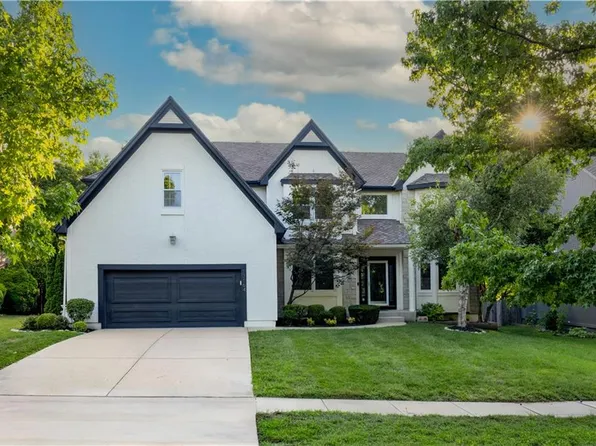 13164 Birch St, Overland Park, KS 66209