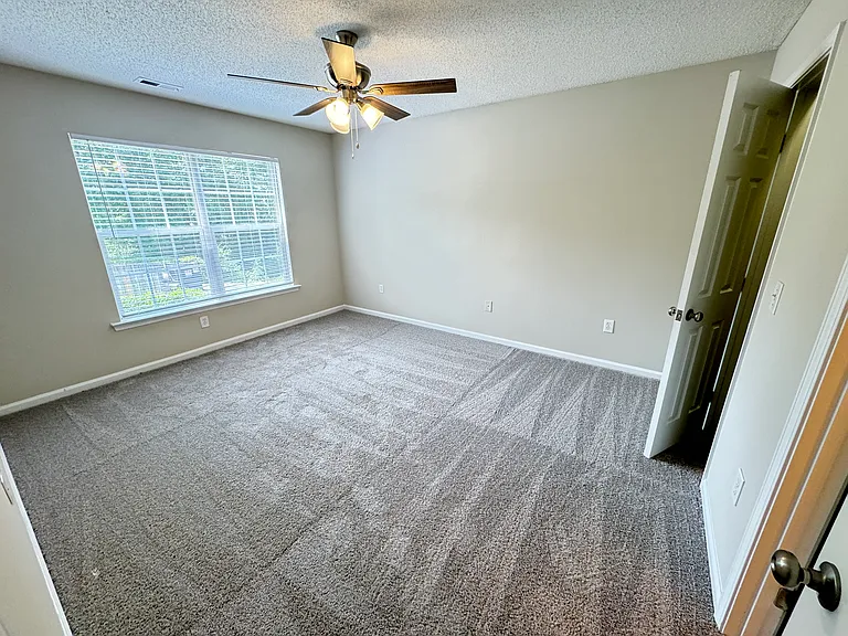 1202 Water Valley Ct NW — Photo 11