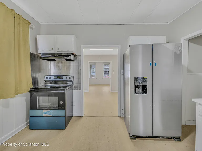 821 Delaware St — Photo 10