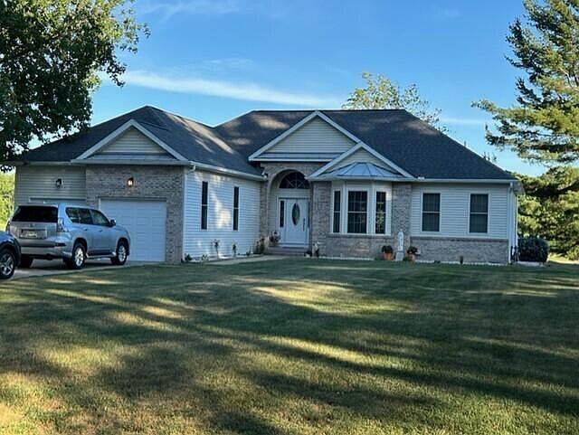 1st image of 66112 Knollwood Dr