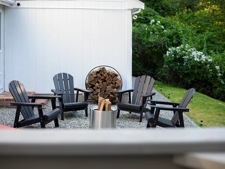 549 S Orleans Rd — Photo 14
