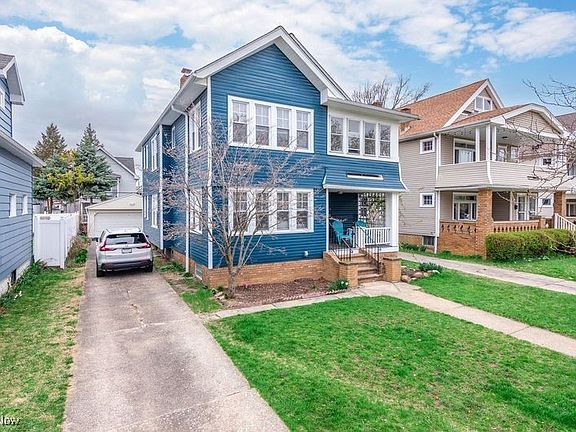3rd image of 2224 Eldred Ave