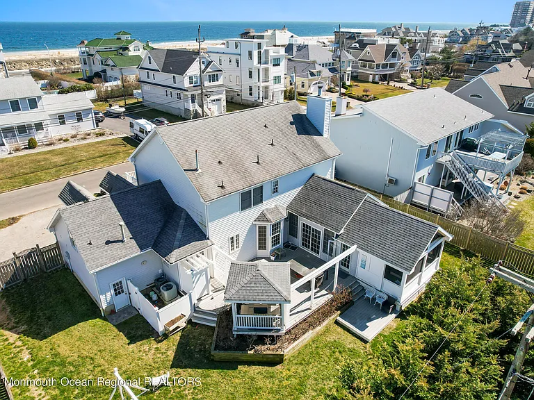 74 Seaview Ave — Photo 55