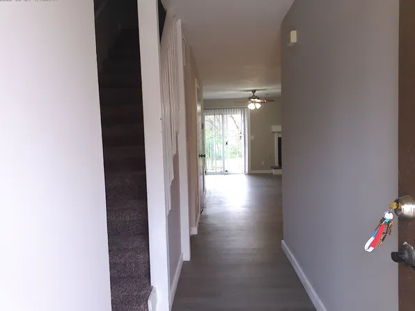 3737 N Rushwood St, Wichita, KS 67226