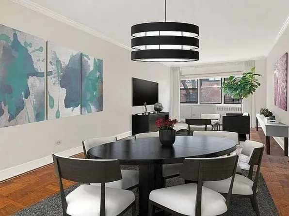 333 East 75th Street image 1 of 15