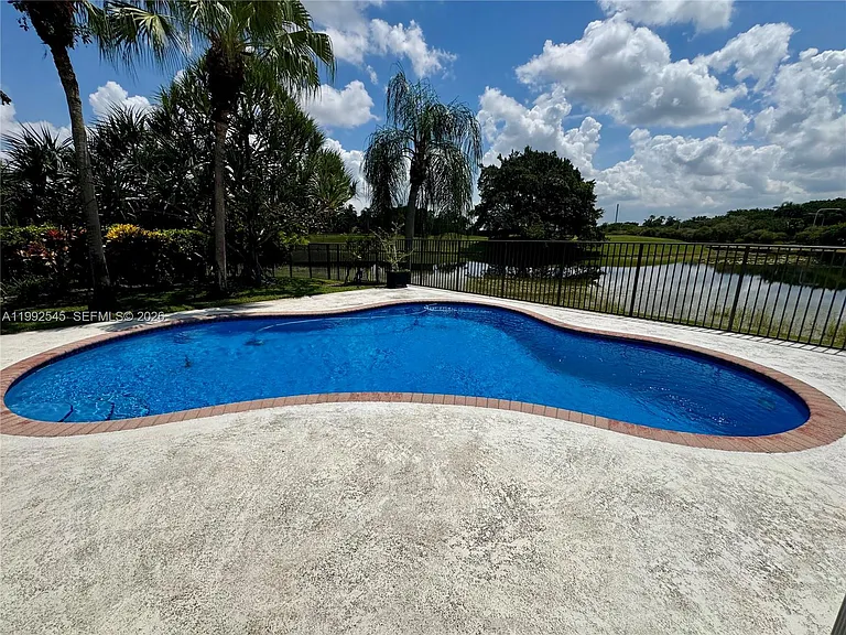 2686 Palmer Pl — Photo 33