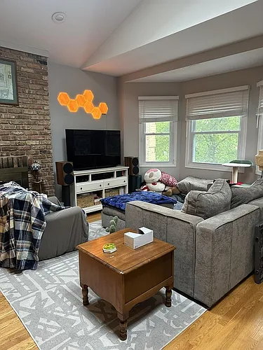 3733 N Janssen Ave #3 Photo 1