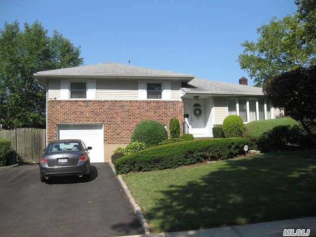 1st image of 101 Birch Dr