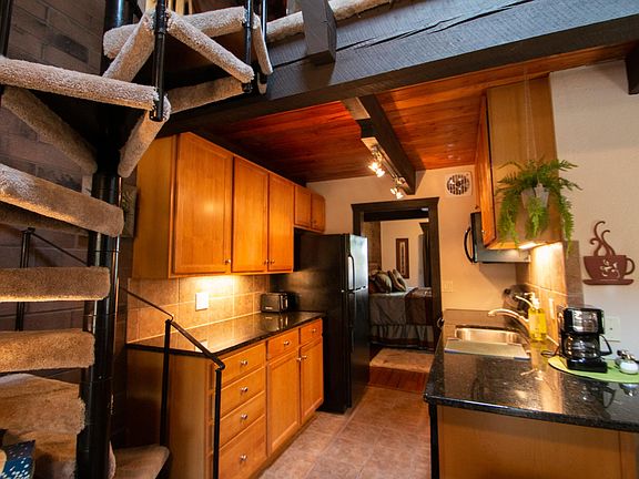 4th image of 8941 Miami St APT 30