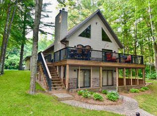 W2499 Tall Moon Rd, Keshena, WI 54135